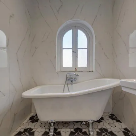 Semesterbostad Josette With Pool Table And Garden By Haven And Keys Malta