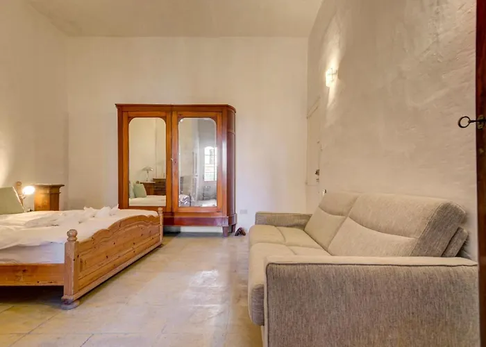 別荘 Josette With Pool Table And Garden By Haven And Keys Malta