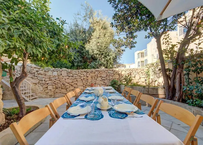別荘 Josette With Pool Table And Garden By Haven And Keys Malta *