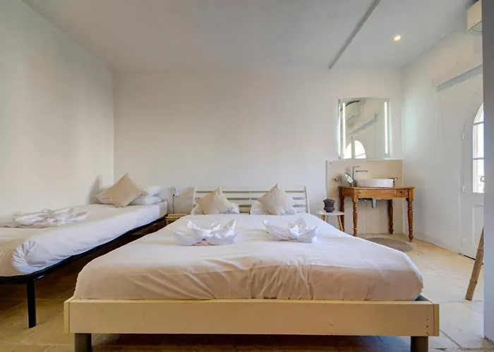 別荘 Josette With Pool Table And Garden By Haven And Keys Malta *