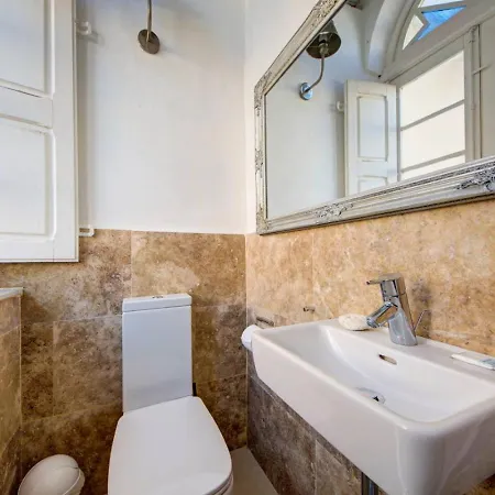 بيت للعطل Josette With Pool Table And Garden By Haven And Keys Malta سانت جوليان