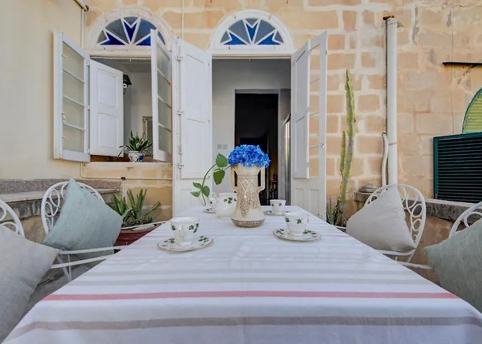 Josette With Pool Table And Garden By Haven And Keys Malta *