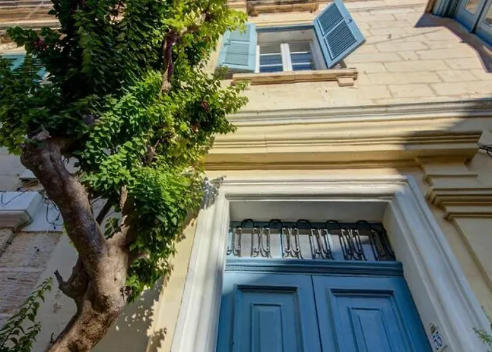 Josette With Pool Table And Garden By Haven And Keys Malta 펜션 Saint Julian's