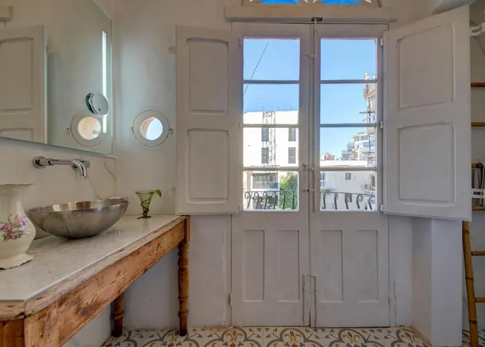 Josette With Pool Table And Garden By Haven And Keys Malta 펜션 Saint Julian's