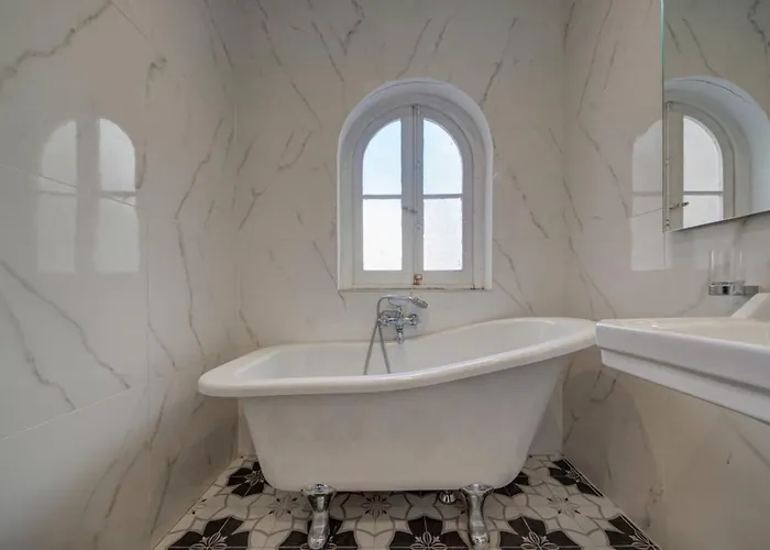 펜션 Josette With Pool Table And Garden By Haven And Keys Malta